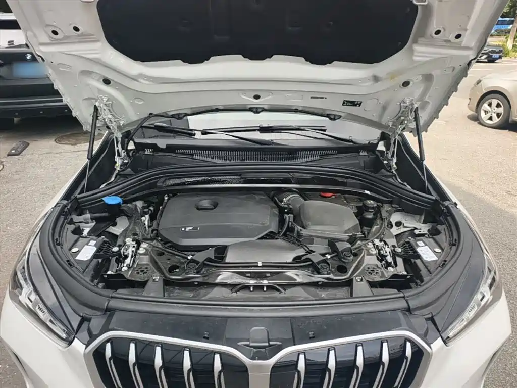 BMW X1 2024 sDrive25Li M Sport Package фото 16