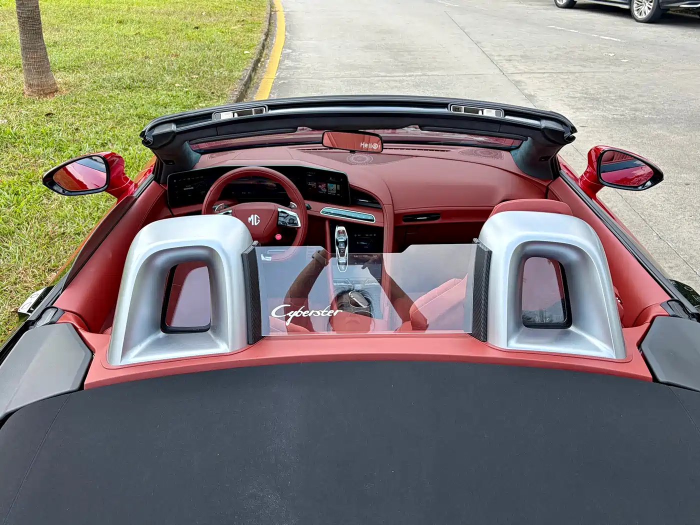 MG Cyberster 2024 2024 501km Charming Edition