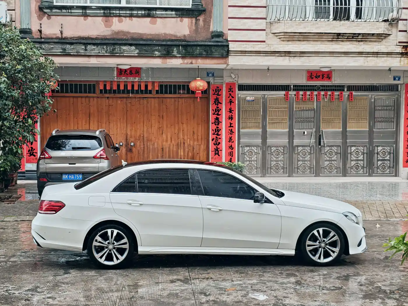 Mercedes-Benz E-Class 2014 Facelift E 260 L Sport фото 23