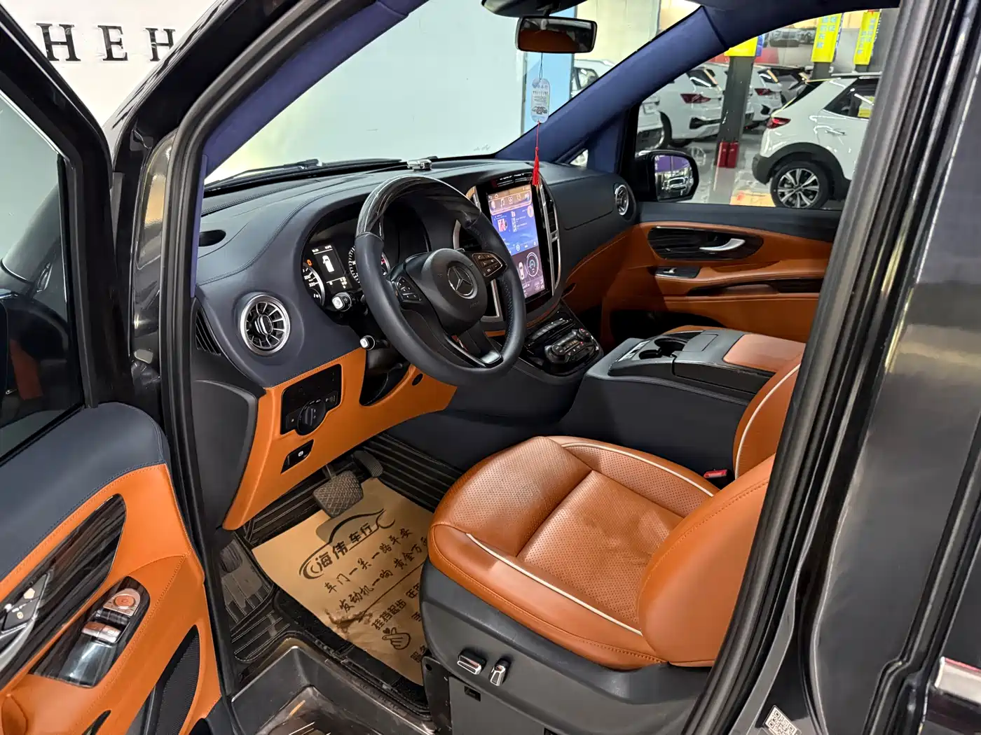 Mercedes-Benz Vito 2016 2.0T Elite Edition фото 4