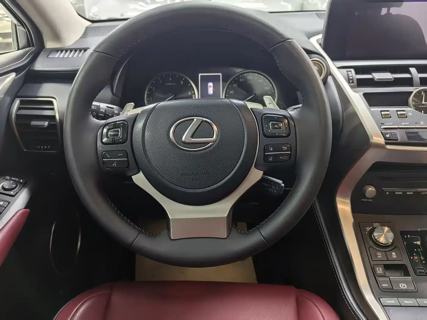 Lexus NX 2020 200 AWD F Sport China VI фото 4