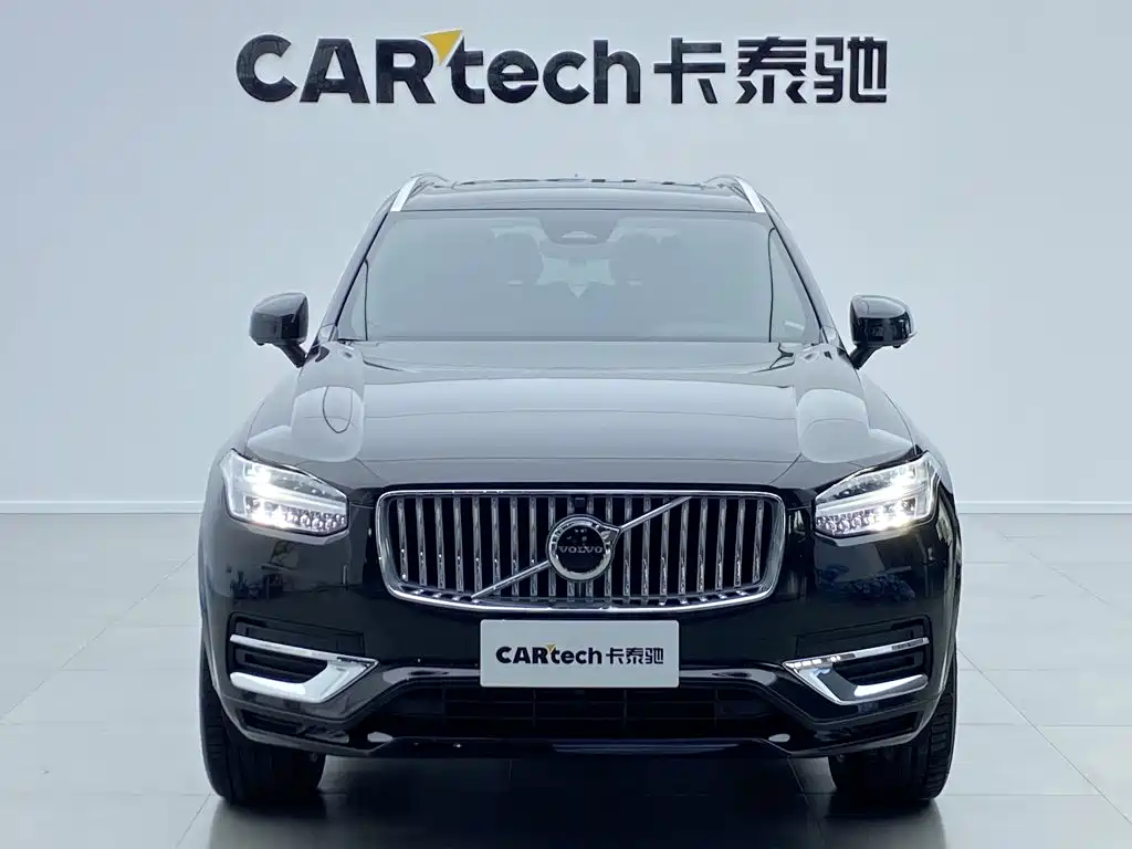 2025 Volvo XC90