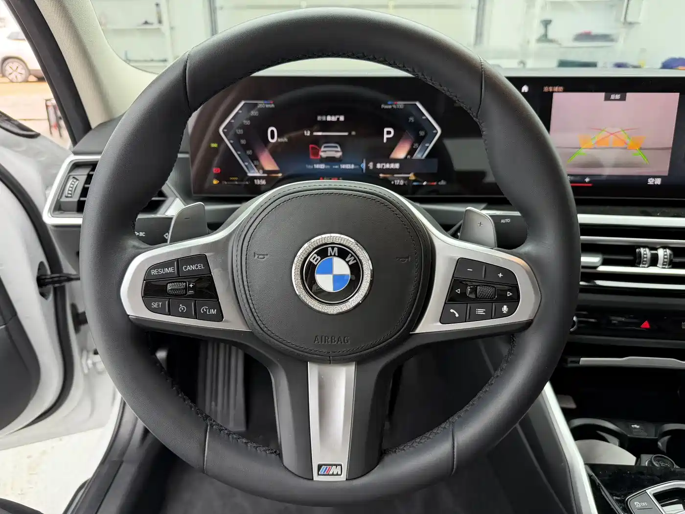 BMW 3 Series 2023 320Li M Sport Package фото 10
