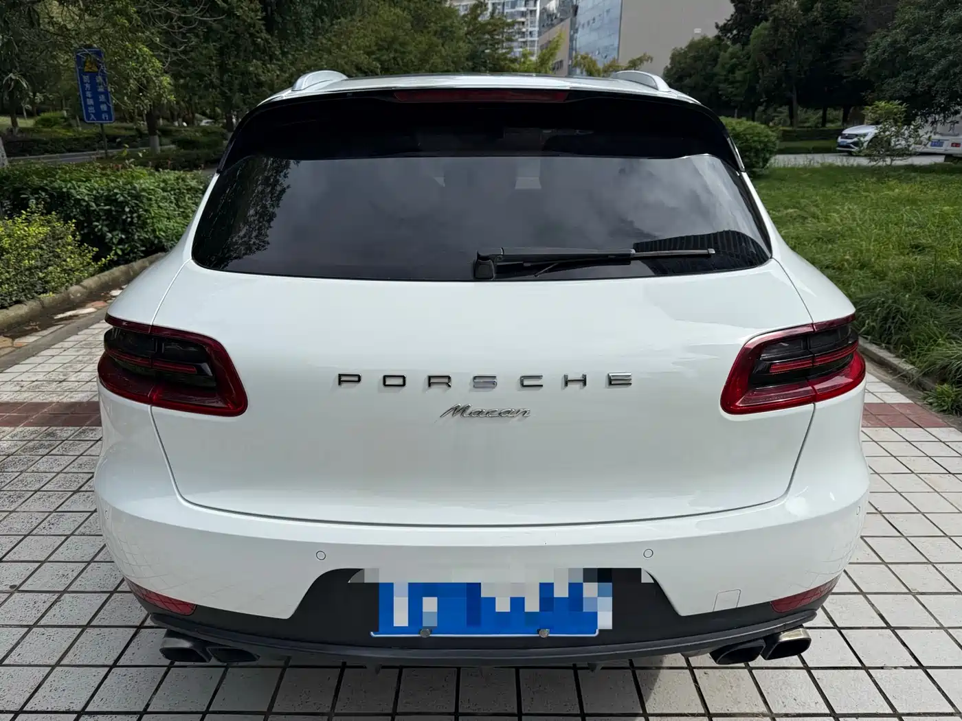 Porsche Macan 2017 Macan 2.0T фото 2