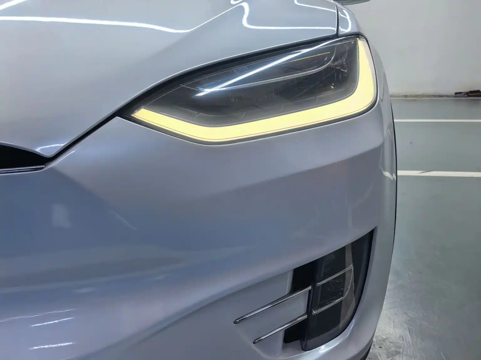 Фото 6 - Tesla Model X