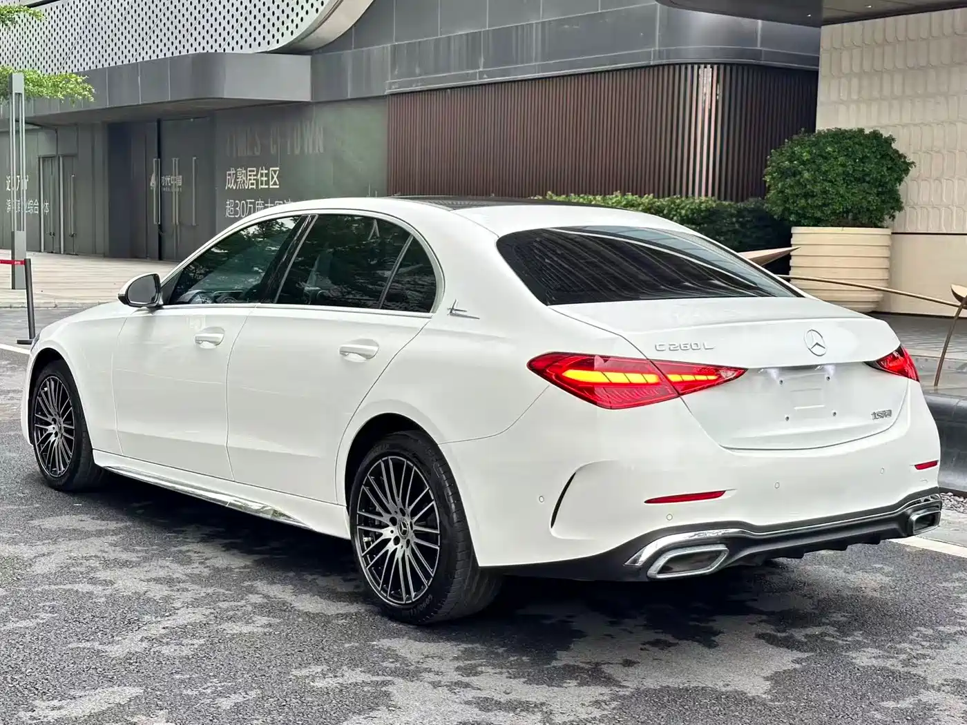 Mercedes-Benz C-Class 2023 Facelift C 260 L Sport Edition фото 18