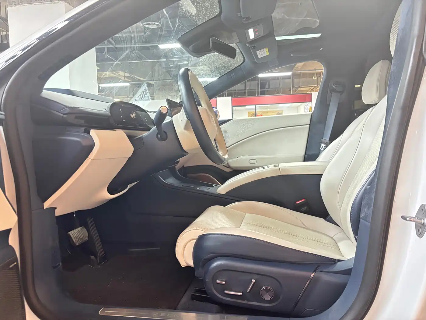 ZEEKR EXTREME KRYPTON 001