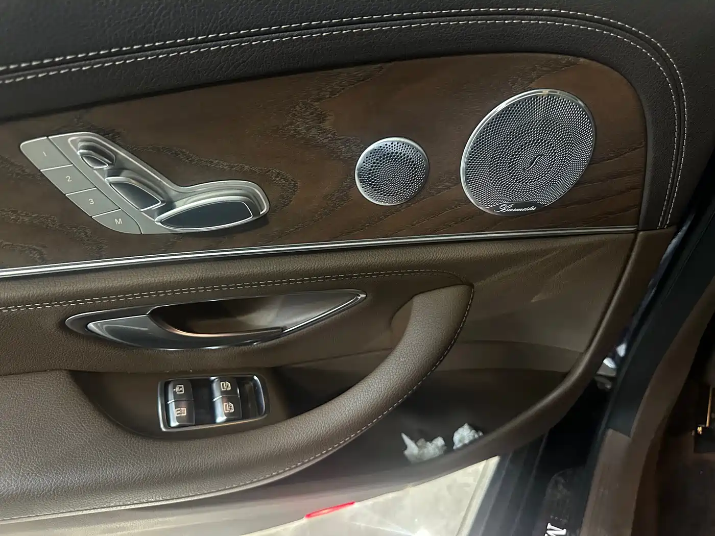 Mercedes-Benz E-Class 2020 E 300 L Luxury Model фото 16