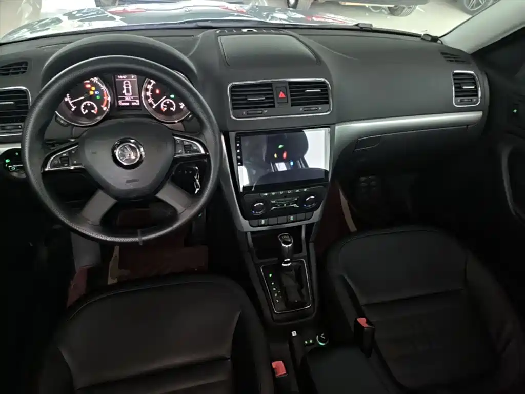 Škoda Yeti 2014 1.4TSI DSG Explorer фото 10