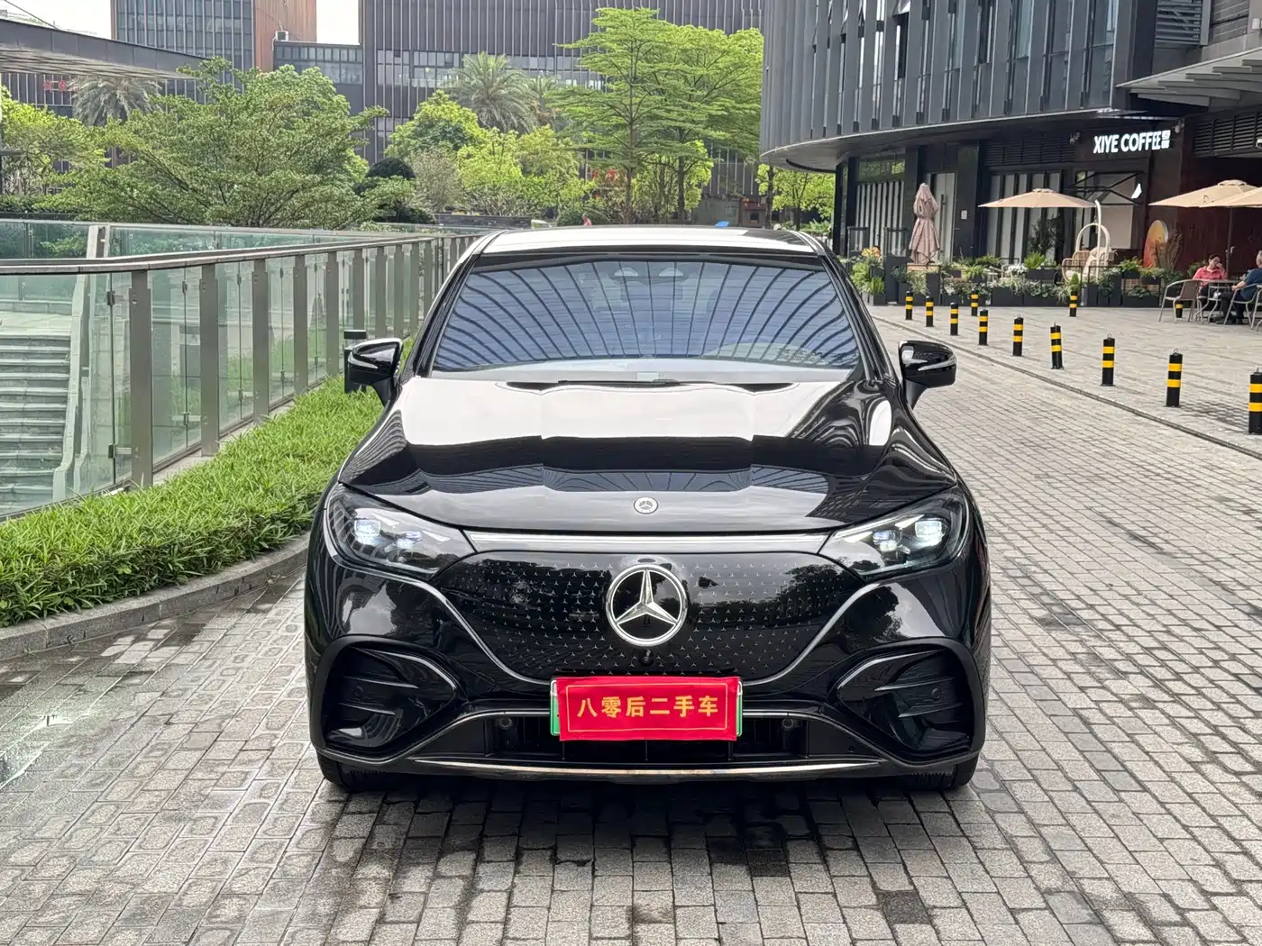 MERCEDES-BENZ EQE SUV