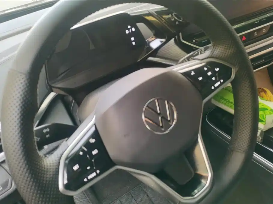 VOLKSWAGEN ID.4 CROZZ