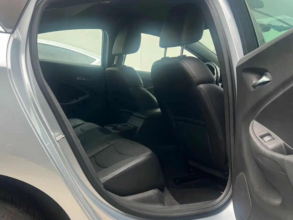 Buick VELITE 5 2019 2017 Urban Extended Range
