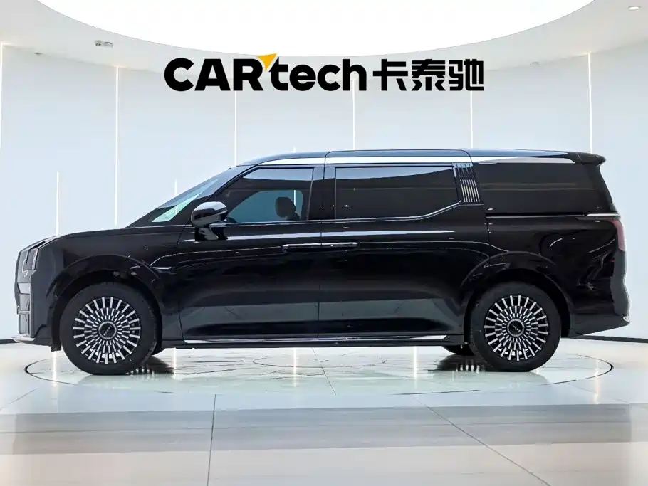 ZEEKR 009 2026 2024 6-seat Executive AWD 108kWh