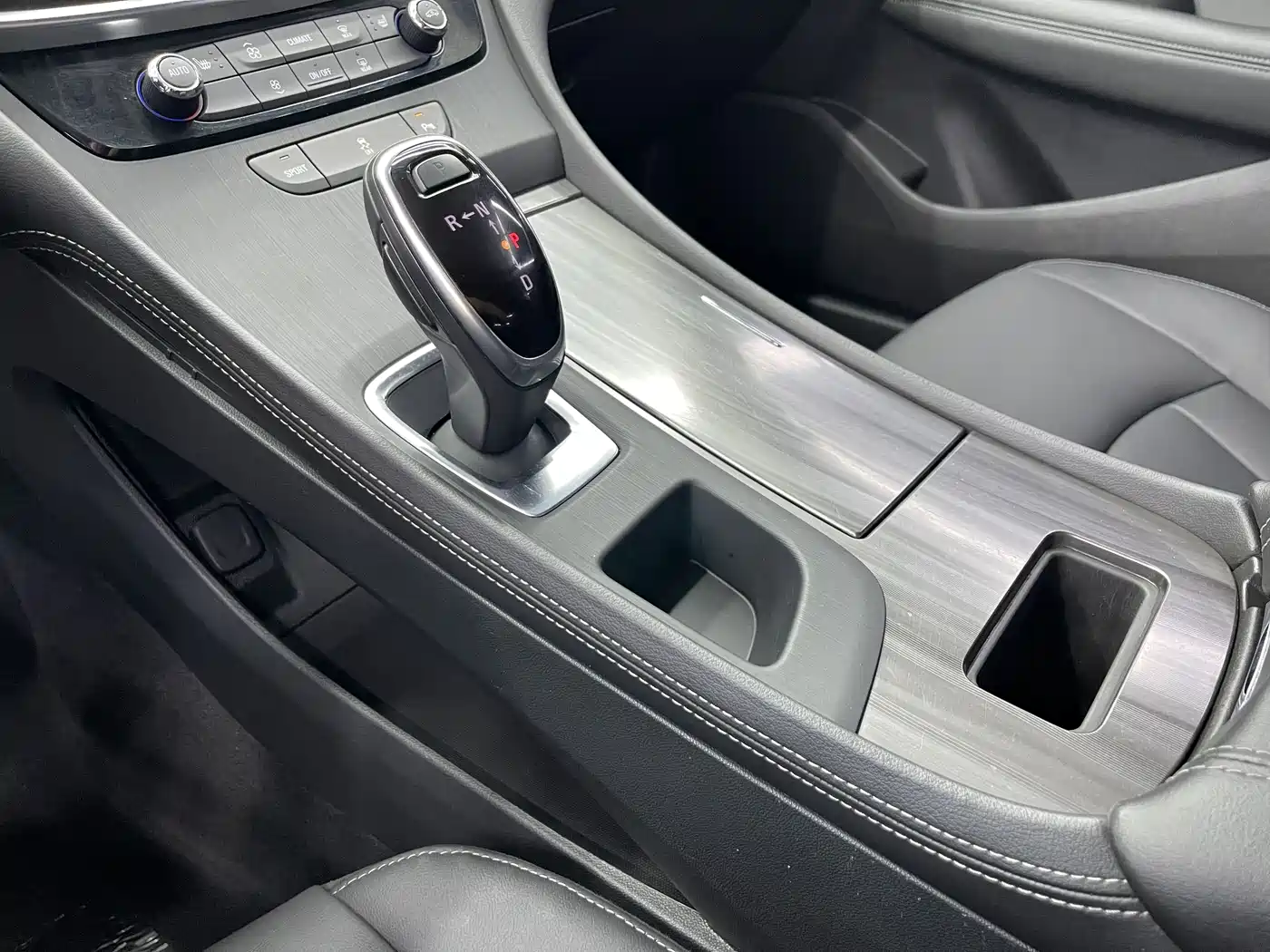Buick LaCrosse 2021 652T Luxury Edition фото 13