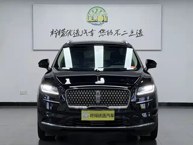 Lincoln Nautilus 2021 2.0T AWD Exclusive Edition — фото 3