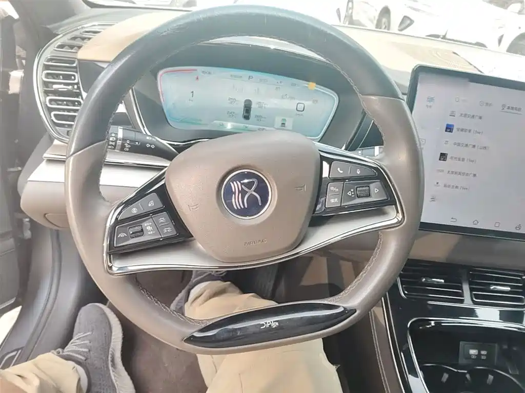 BYD Han 2023 EV Champion Edition 506KM FWD Premium фото 11