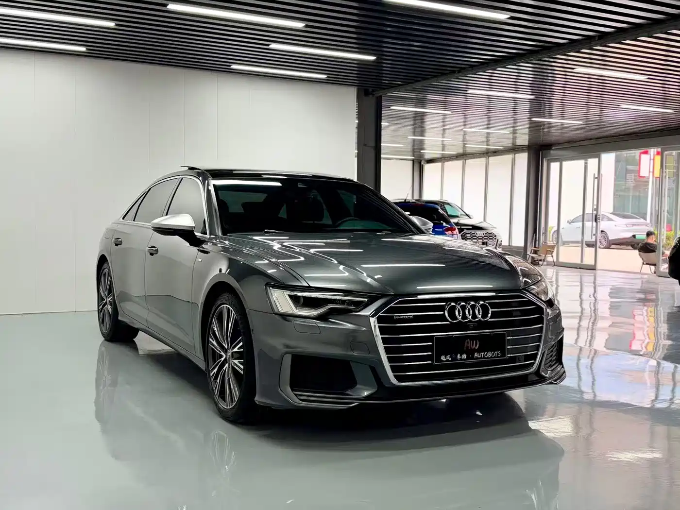 Photo 6 - Audi A6L