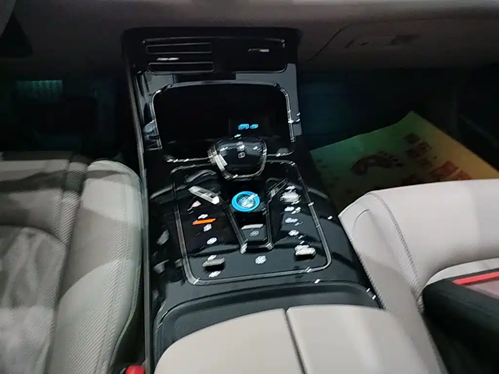 BYD Han 2025 DM-i Smart Drive Edition 125KM Elite фото 14