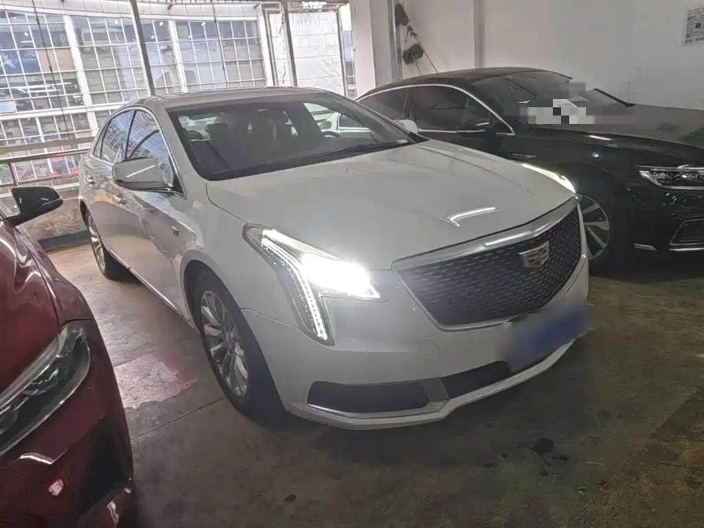 Cadillac XTS 2018 28T Technology фото 4