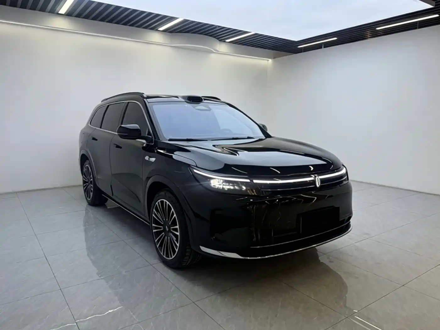 AITO Wenjie AITO M7 2024 1.5T Smart Drive 4WD Ultra 5-seater фото 3