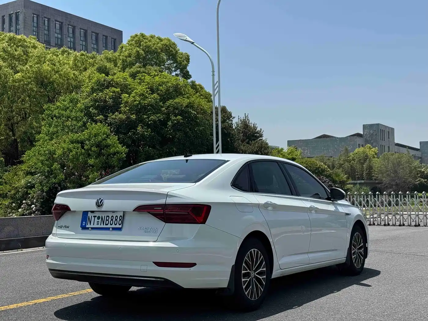 Volkswagen Sagitar 2021 280TSI DSG Comfort Smart Connect Edition фото 9