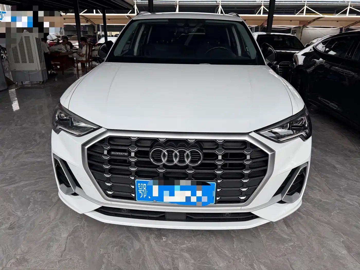 Фото 2 - Audi Q3