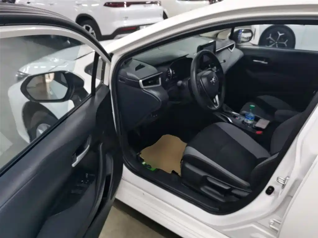 Toyota Corolla 2022 1.2T S-CVT Pioneer PLUS Edition фото 16