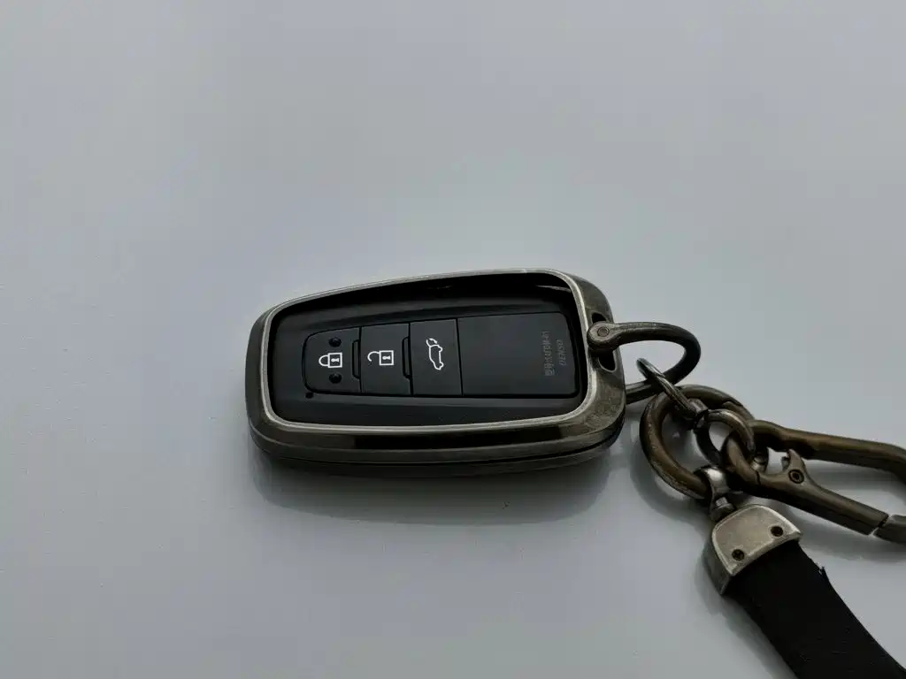 Toyota Highlander 2024 2023 2.5L Smart Hybrid Dual Engine AWD Premium 7-Seater