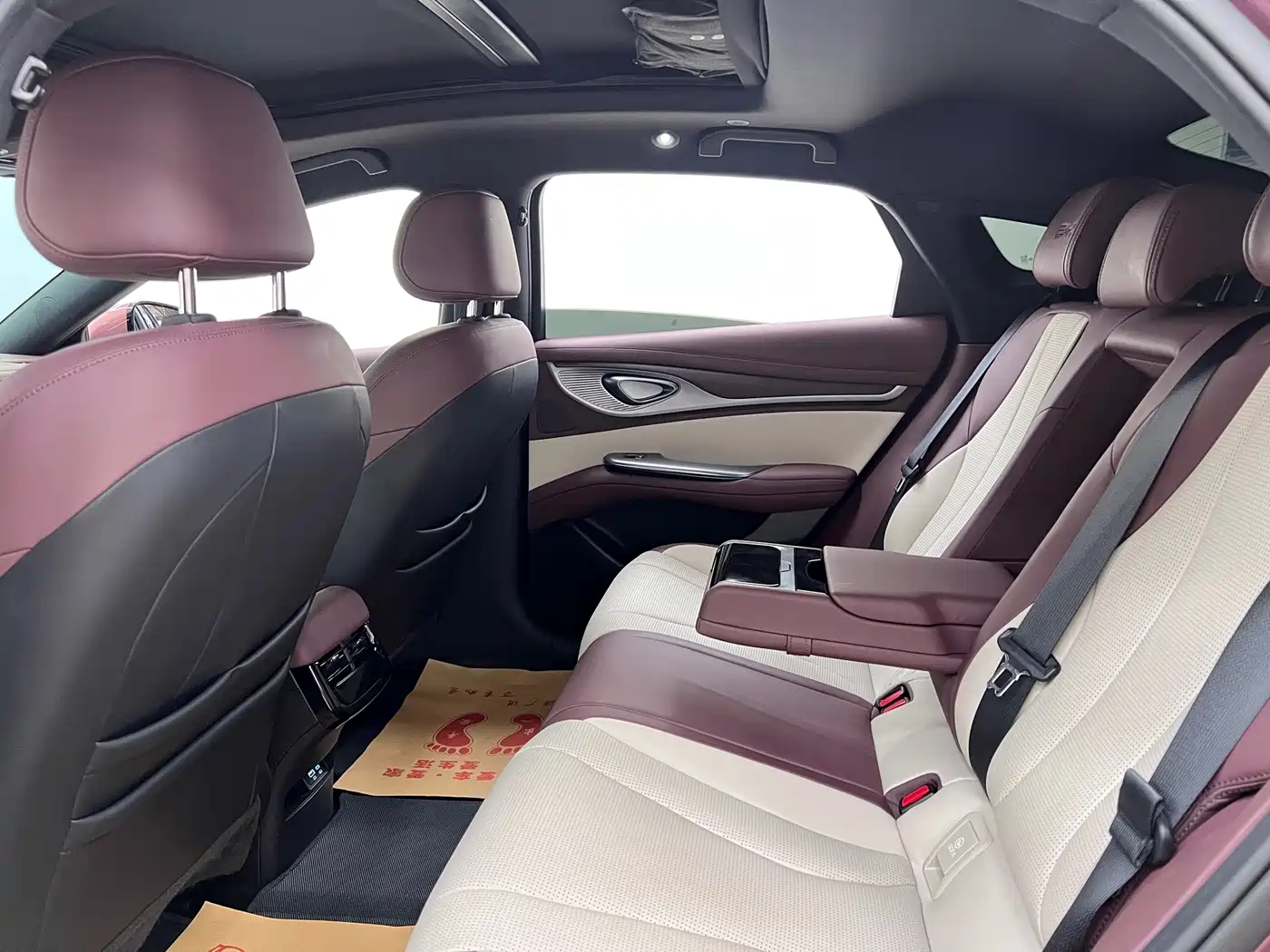 BYD Seal 2023 DM-i 1.5L 121km Premium фото 17