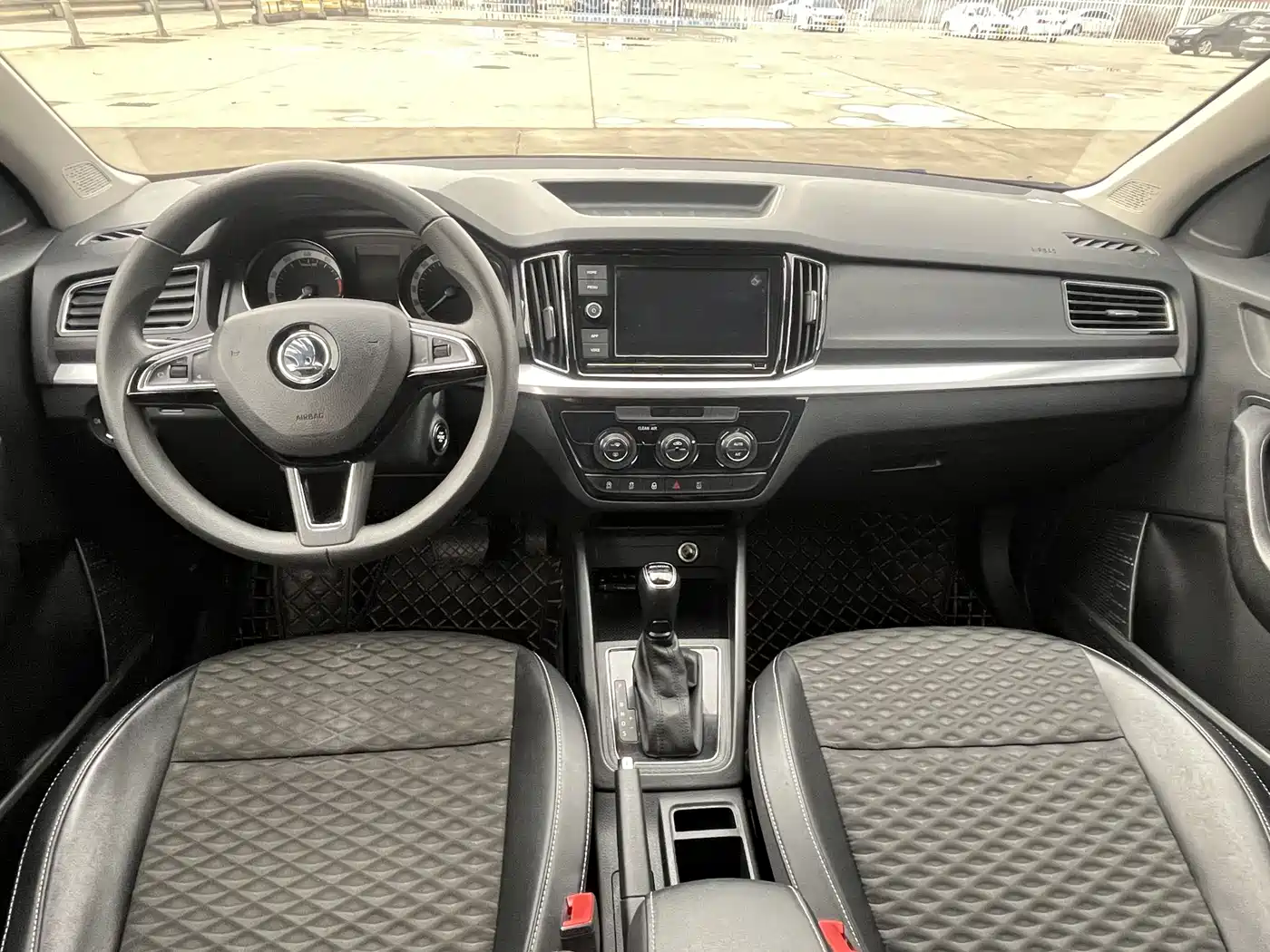 Škoda Kamiq 2018 1.5L Automatic Comfort Version China VI фото 26