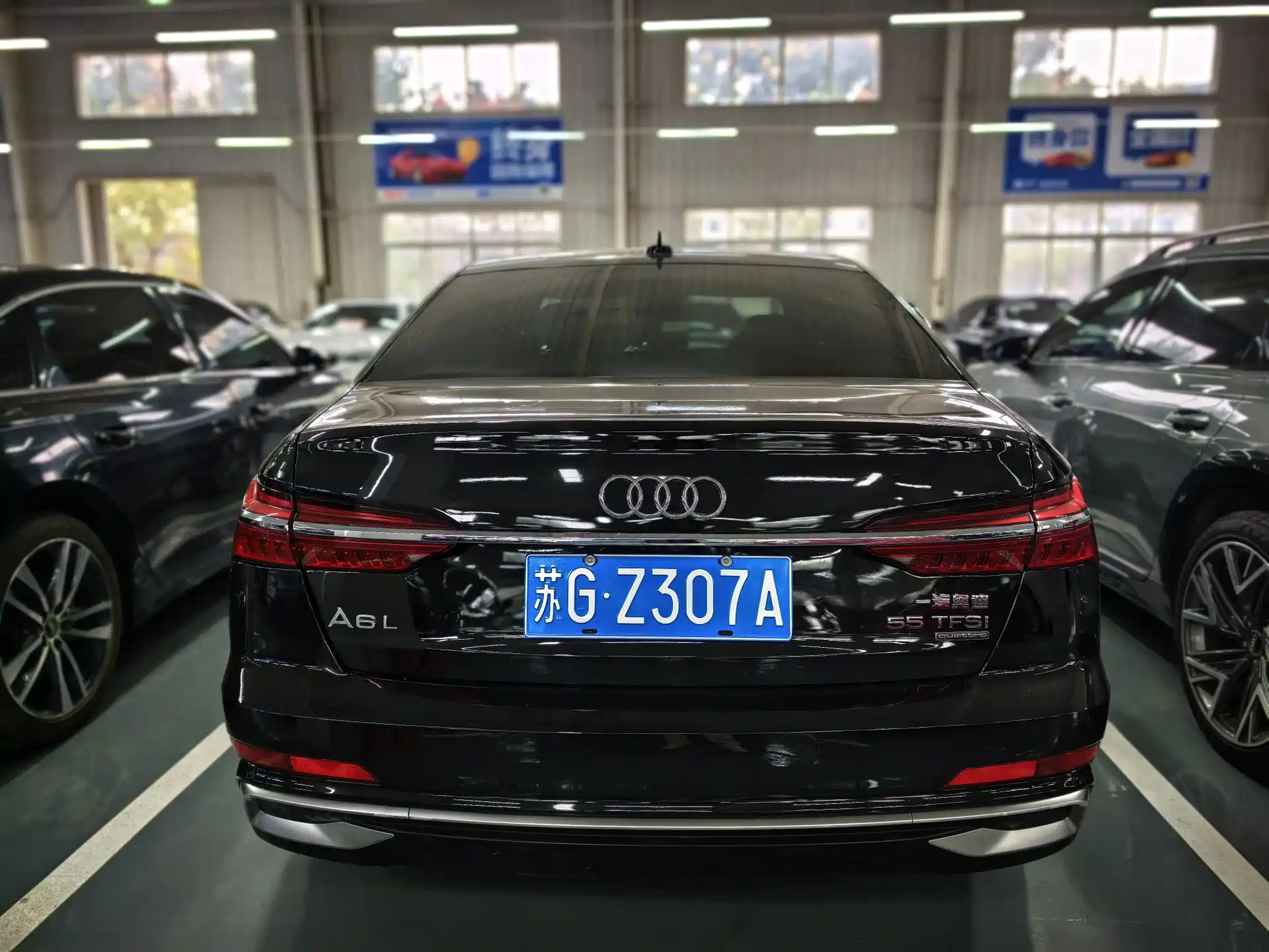 Фото 6 - Audi A6L
