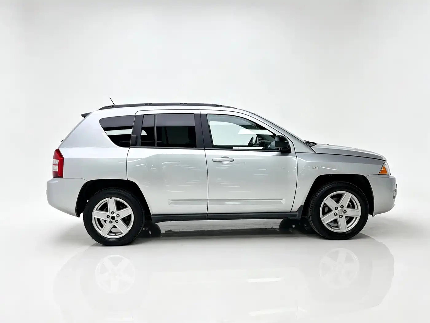 Фото 2 - Jeep Compass (Import)