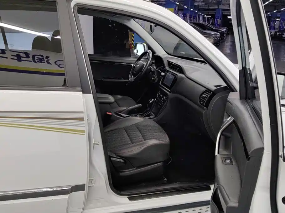 Chery Tiggo 3 2019 2018 Classic Edition 1.6L CVT Luxury