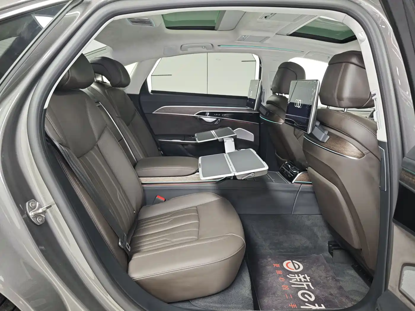 Audi A8 2021 A8L 55 TFSI quattro Premium фото 15