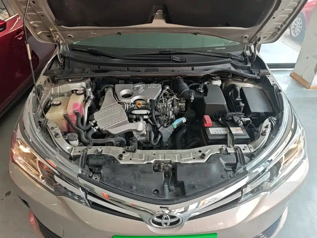 Toyota Corolla 2017 Facelift 1.2T S-CVT GL-i фото 20