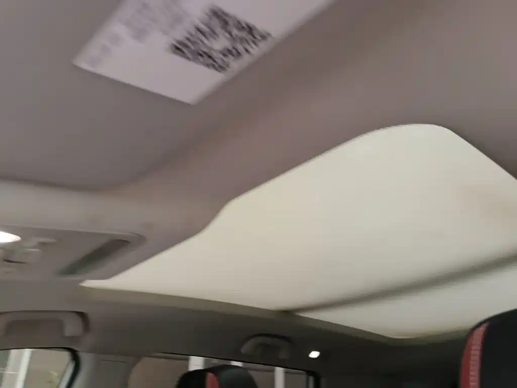 Dongfeng Fengxing Fengxing T5 2019 2018 230T CVT Smart Enjoy Type