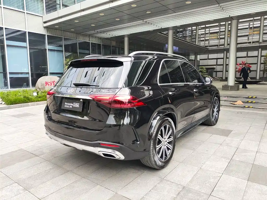 Mercedes-Benz GLE 2025 Facelift GLE 350 4MATIC Fashion Model фото 17