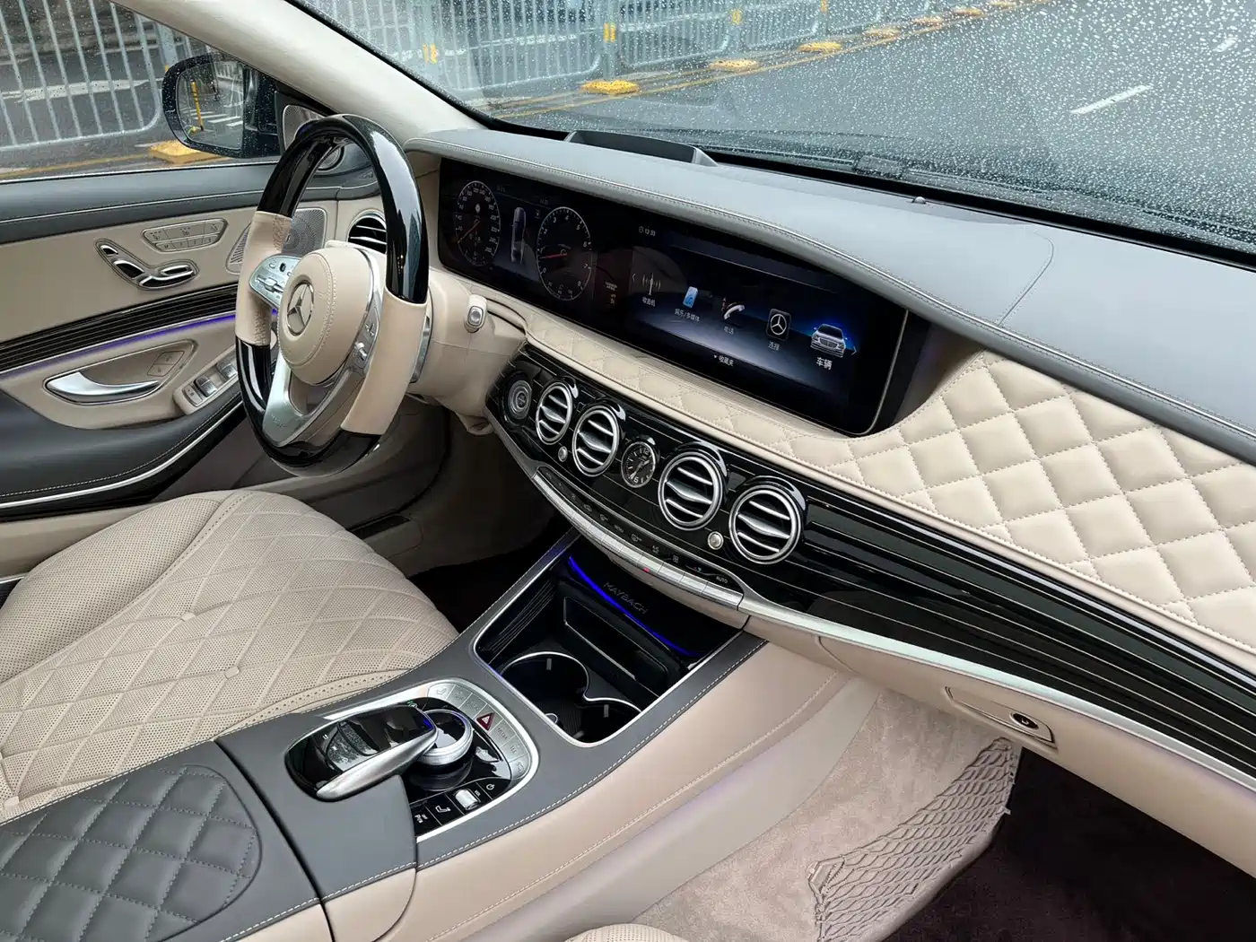 Mercedes-Benz Maybach S-Class 2018 Model S 680 фото 15