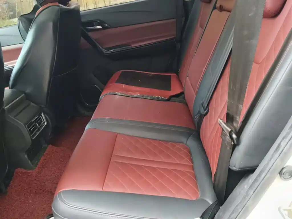 Dongfeng Fengxing Fengxing T5 2019 2018 230T CVT Smart Enjoy Type
