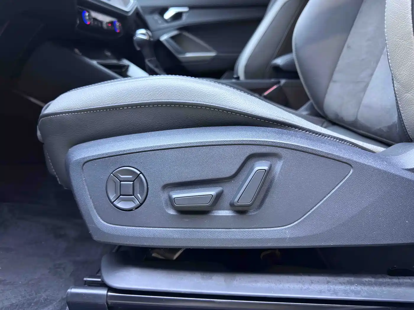 Audi Q3 2022 35 TFSI Fashion Dynamic фото 22