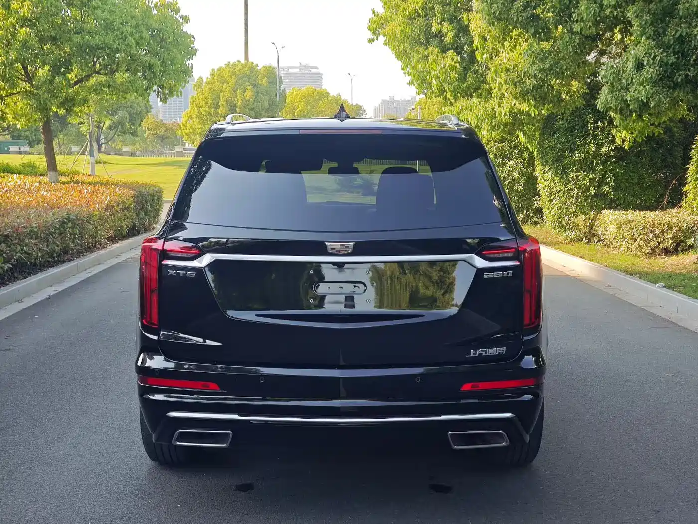 Cadillac XT6 2021 28T 6-Seater Luxury фото 5