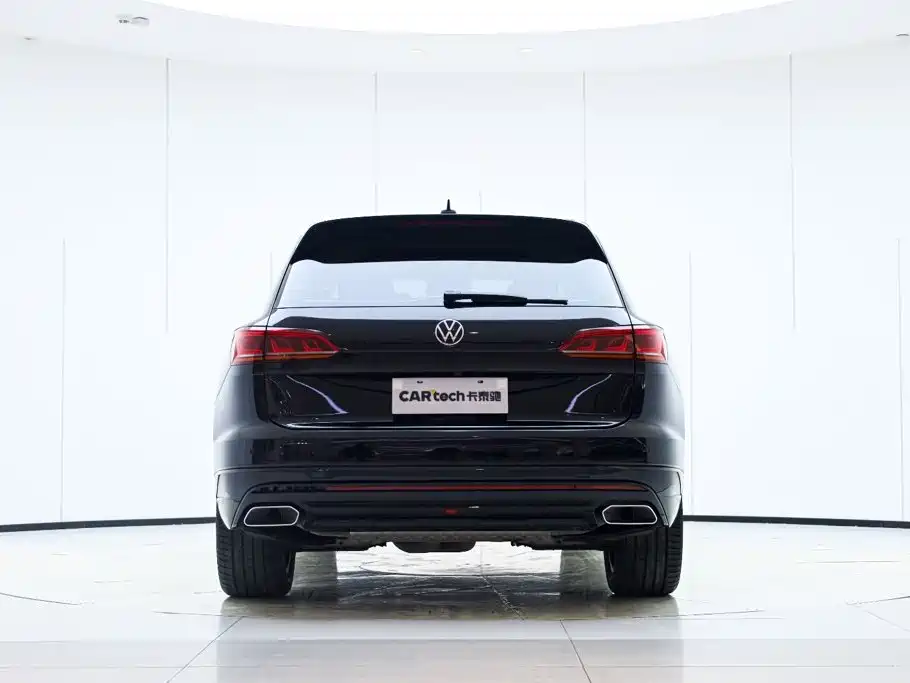Volkswagen Touareg 2024 2023 3.0TSI R-Line Classic Sports Package