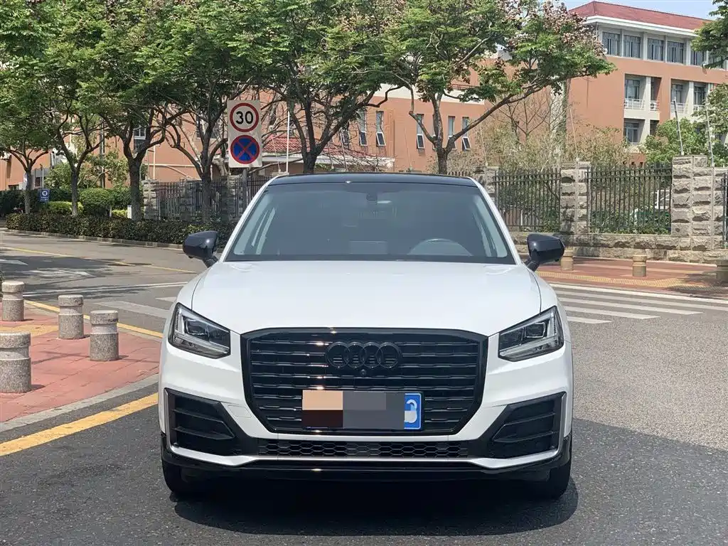 Audi Q2L 2018 35 TFSI Fashion Dynamic China V фото 2