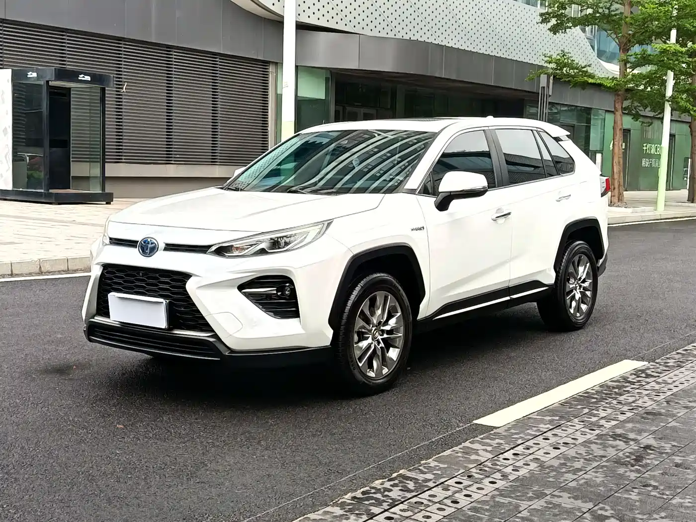 Toyota Wildlander 2022 Hybrid 2.5L E-CVT FWD Premium Edition