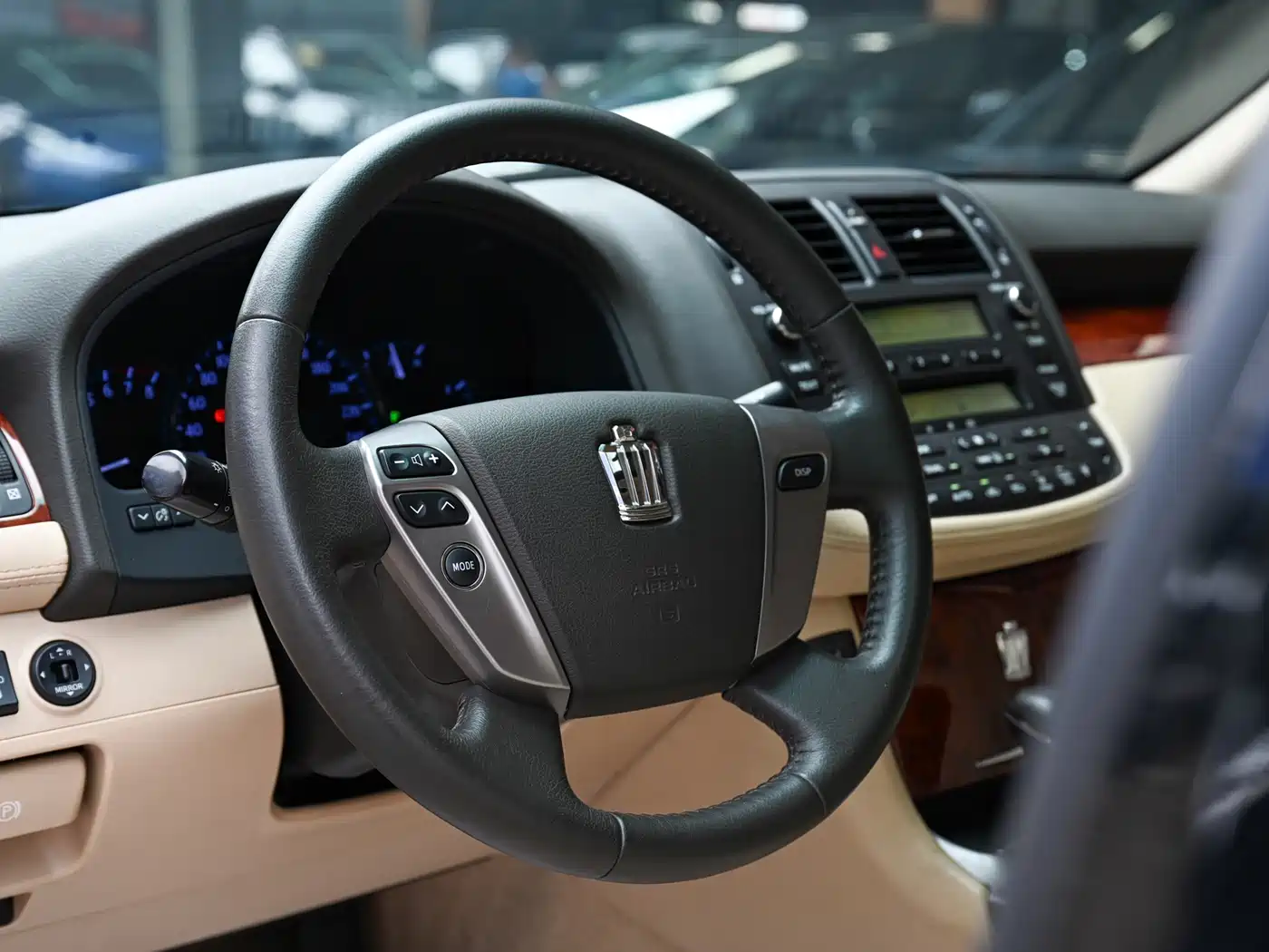 Toyota Crown 2012 2.5L Royal Leather Edition фото 8