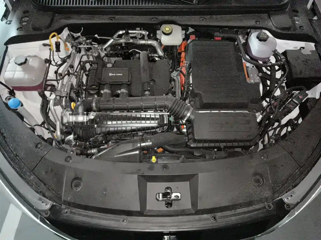 BYD Qin L 2025 DM-i Smart Drive Edition 80KM Leading фото 17