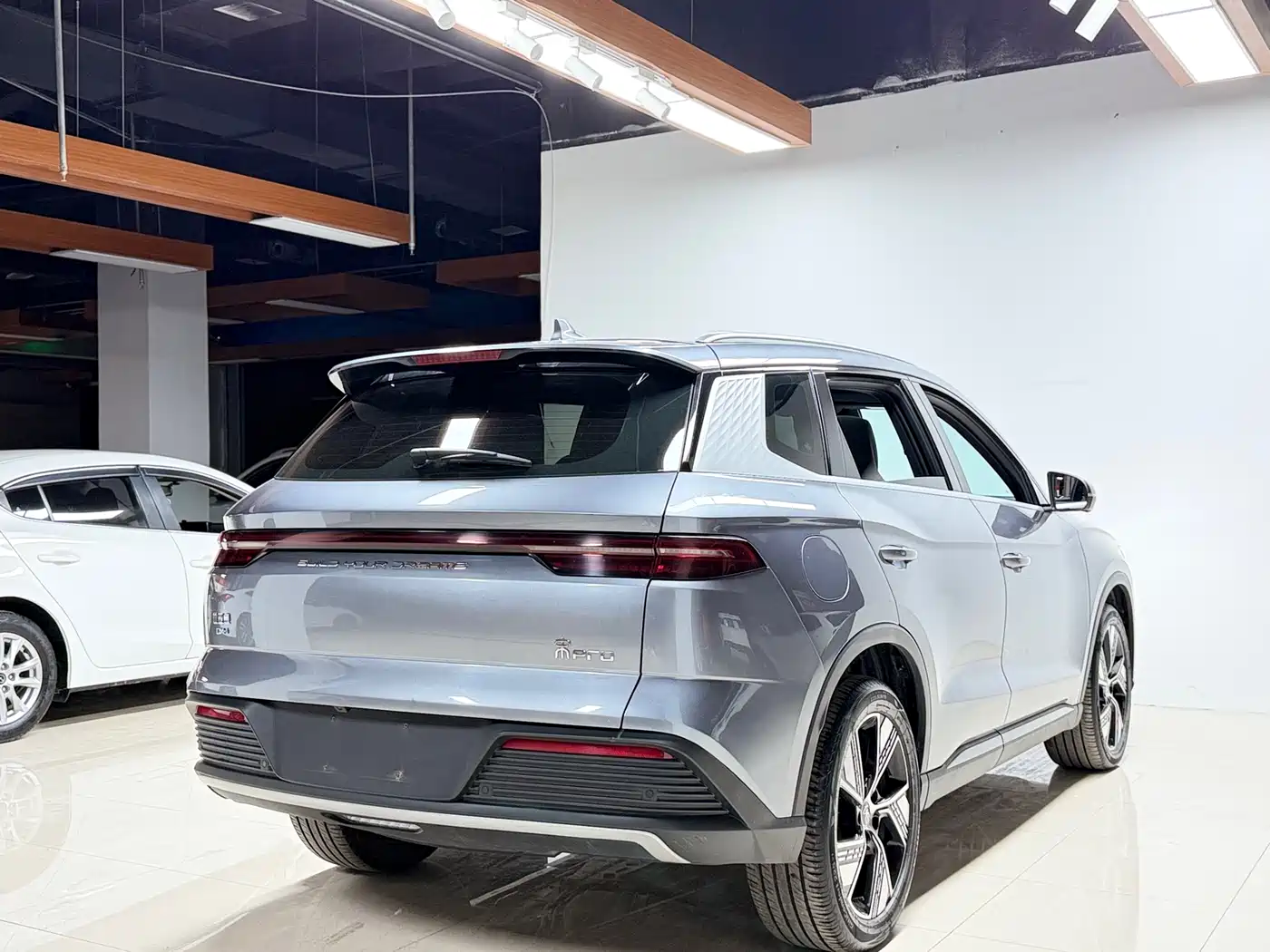 BYD Song Pro New Energy 2023 Champion Edition DM-i 110KM Excellence фото 4