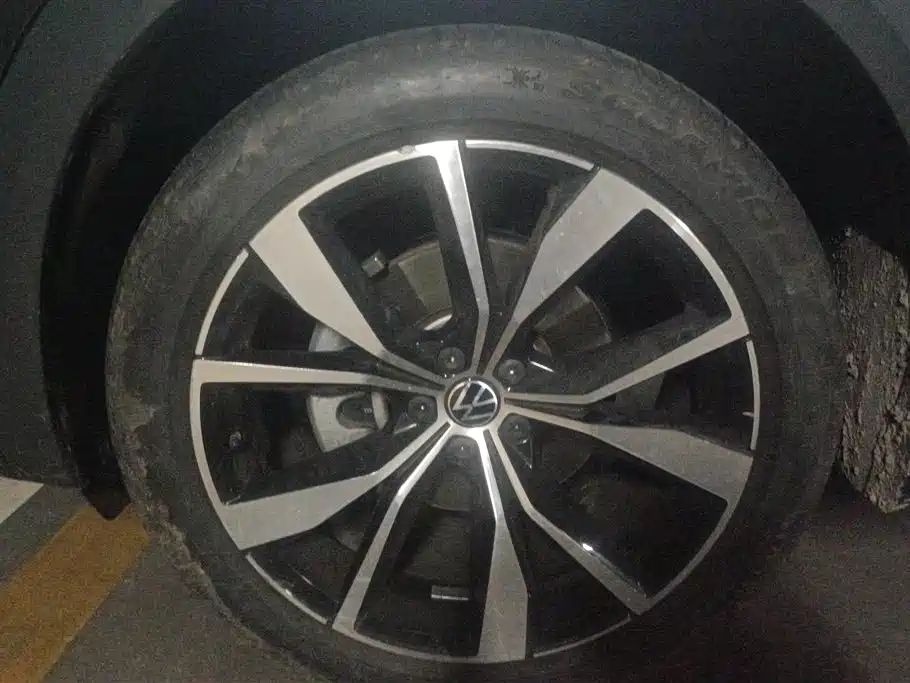 Volkswagen Talagon 2022 530TSI 4WD Flagship Victory Pro Edition 6-seater фото 6