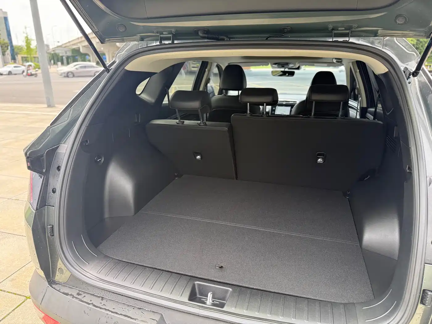 Hyundai Tucson 2023 Tucson L 1.5T Automatic 2WD LUX Premium Edition фото 10