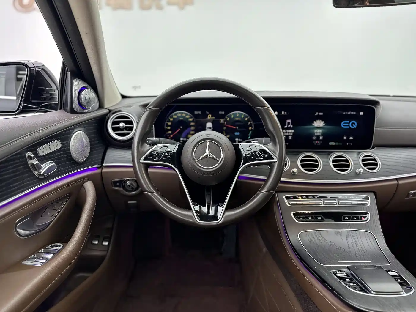 Mercedes-Benz E-Class New Energy 2022 E 350 e L Plug-in Hybrid Sedan фото 6
